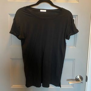 Black tee